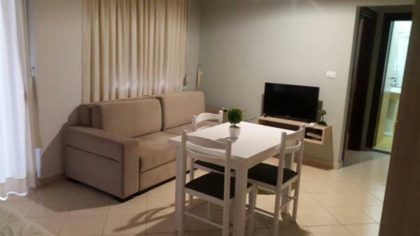 Deluxe Sea Apartment Vlore Ngoại thất bức ảnh