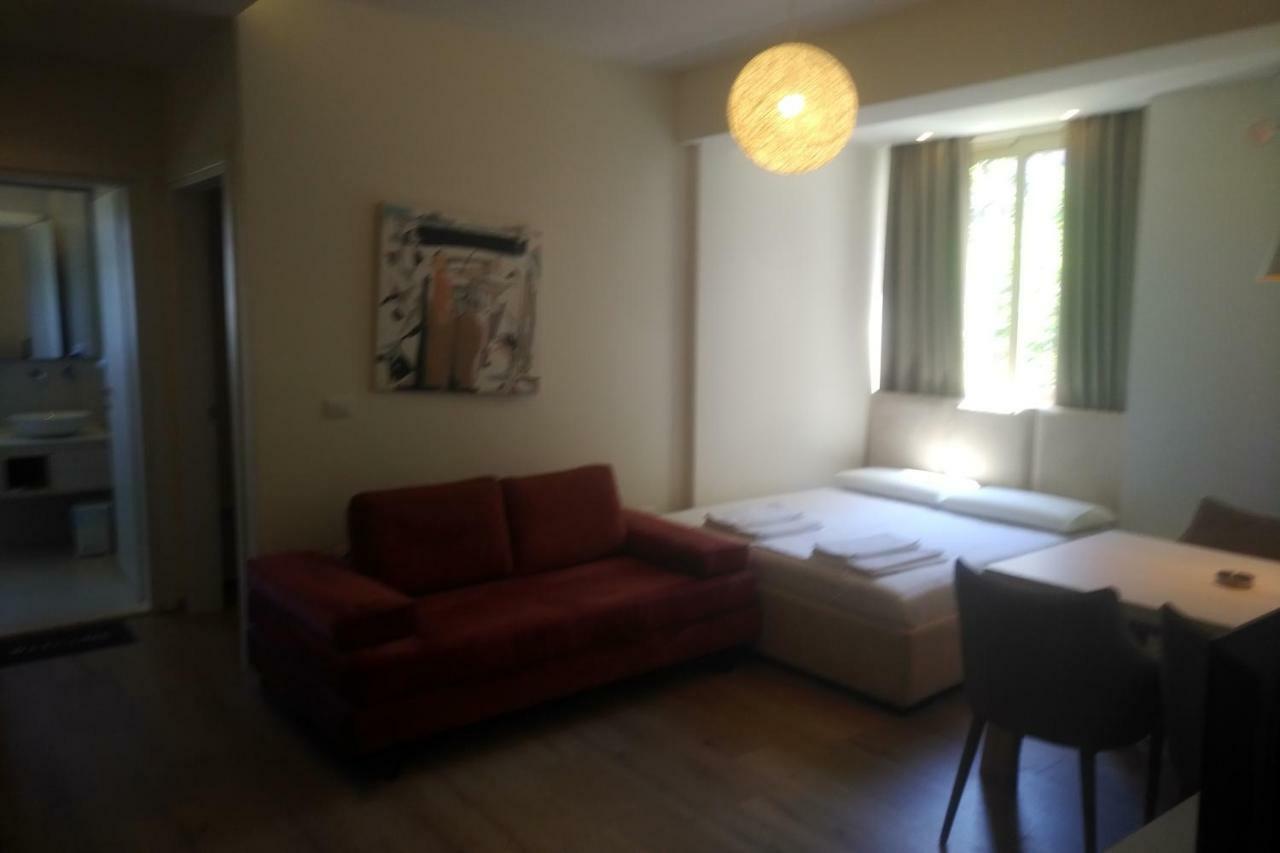 Deluxe Sea Apartment Vlore Ngoại thất bức ảnh