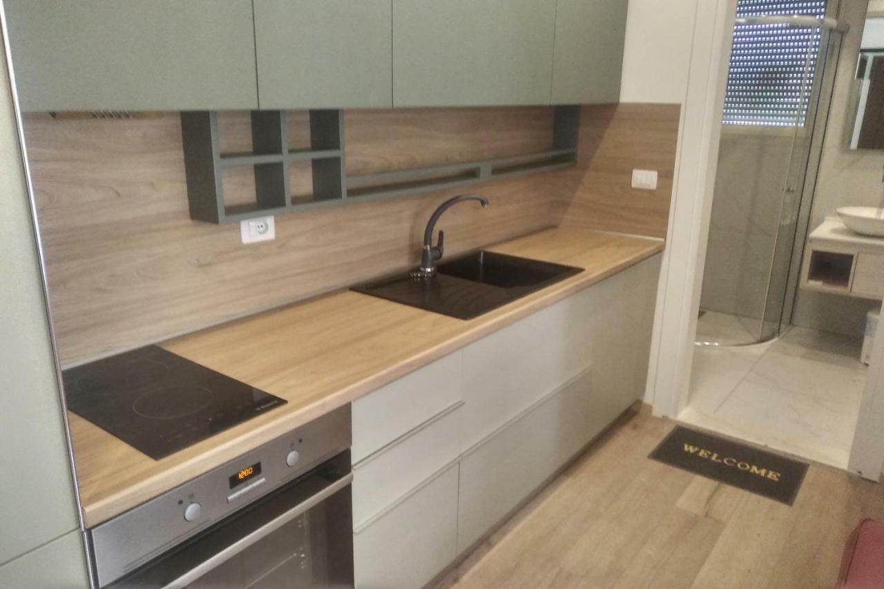 Deluxe Sea Apartment Vlore Ngoại thất bức ảnh