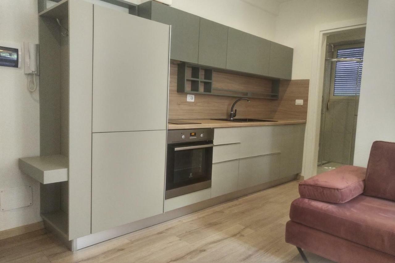 Deluxe Sea Apartment Vlore Ngoại thất bức ảnh