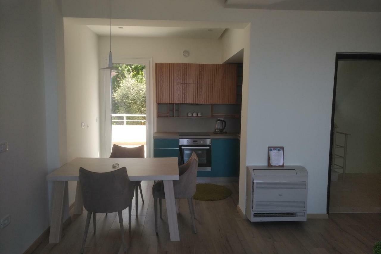 Deluxe Sea Apartment Vlore Ngoại thất bức ảnh